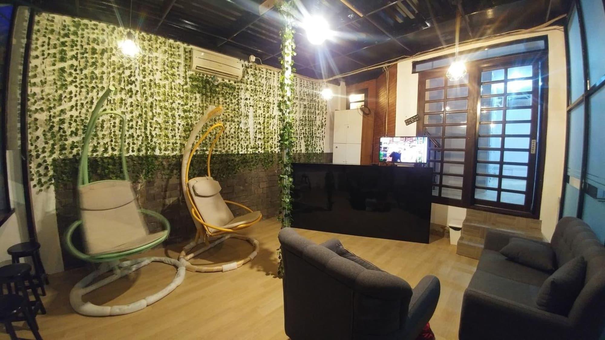 Inap At Capsule Thamrin Hotel Джакарта Екстериор снимка