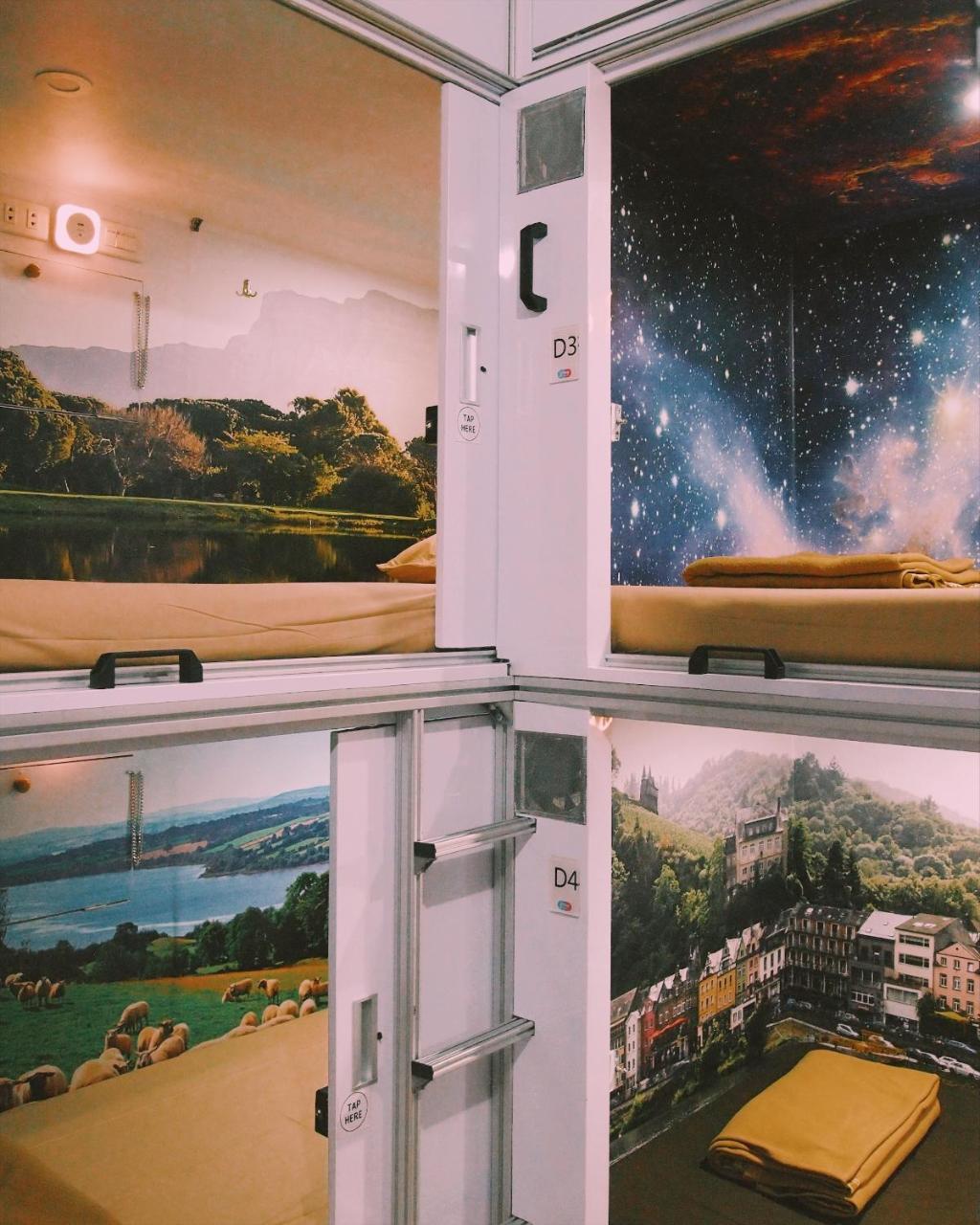 Inap At Capsule Thamrin Hotel Джакарта Екстериор снимка