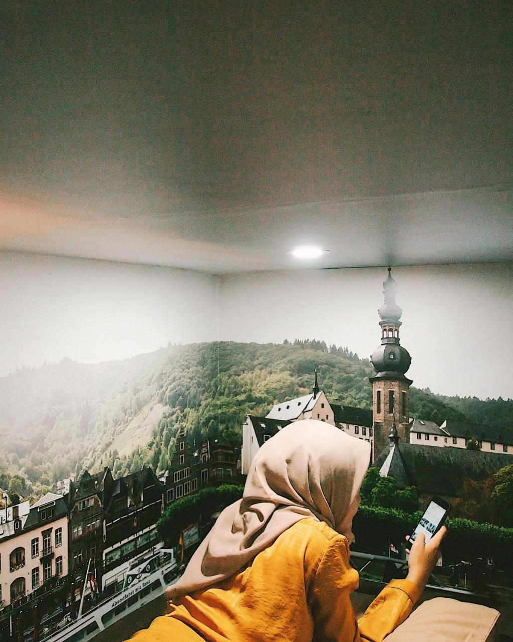 Inap At Capsule Thamrin Hotel Джакарта Екстериор снимка